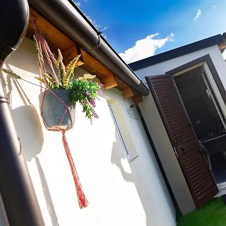 Lory * Αγκριτζέντο