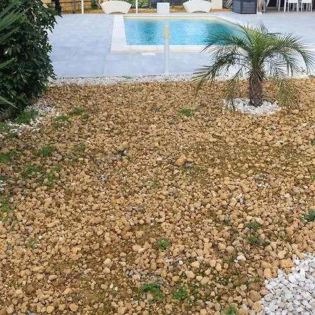 Lory Αγκριτζέντο