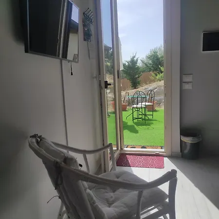 Lory Αγκριτζέντο